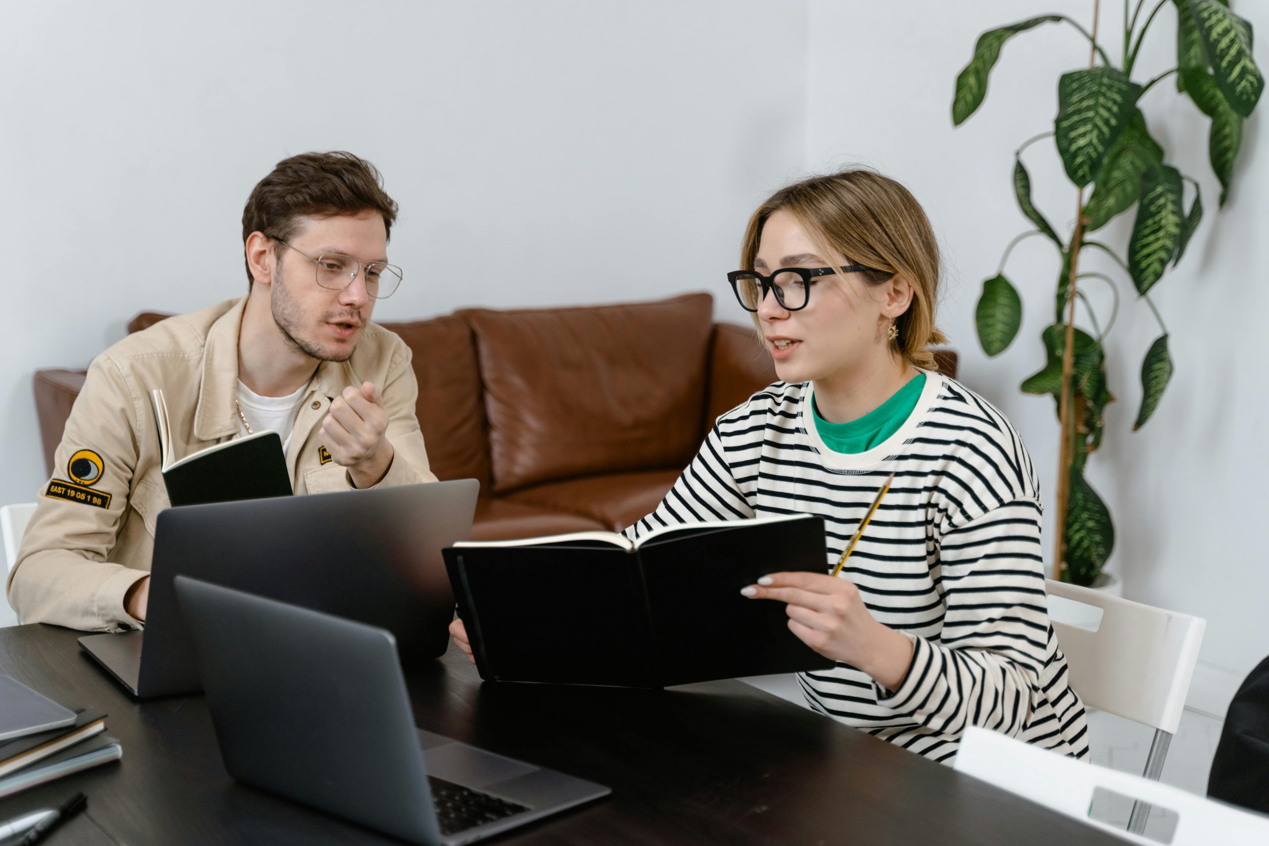 Téléopérateur entretien : Guide complet pour réussir votre entretien d'embauche